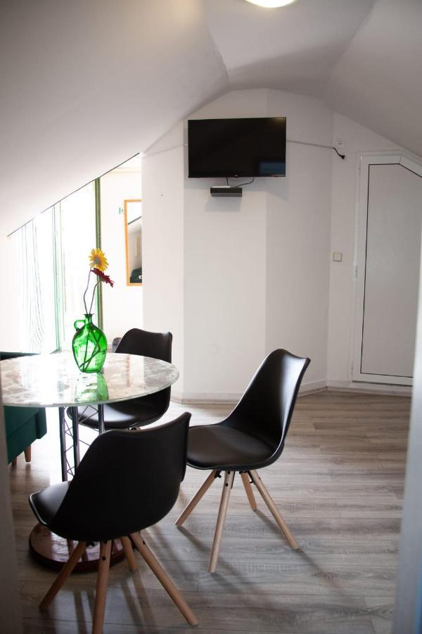 Amber In The Centar Apartment Kastela Ngoại thất bức ảnh